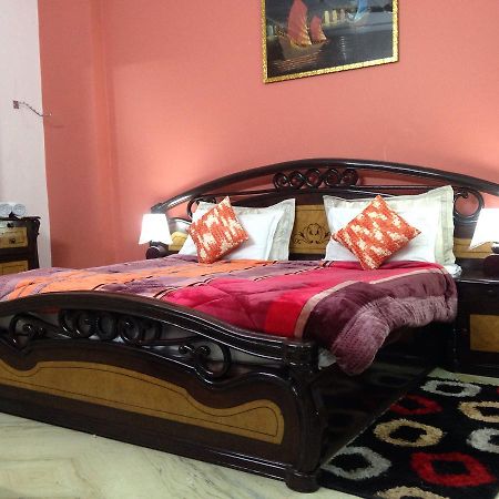 Parkash Bed And Breakfast Нью-Делі Екстер'єр фото